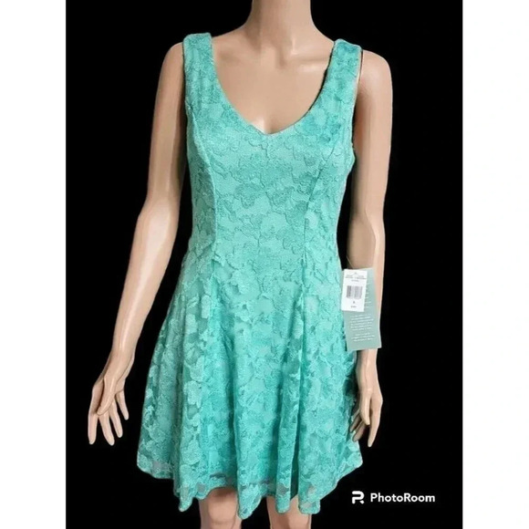 B.Smart Size 5 Mint Green Lace Overllay Fit Short Formal Evening Prom Dress - Picture 13 of 16